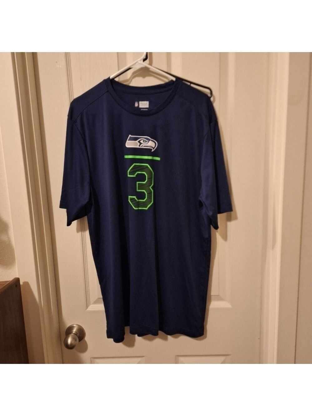 Seattle Seahawks Wilson Number 3 XL